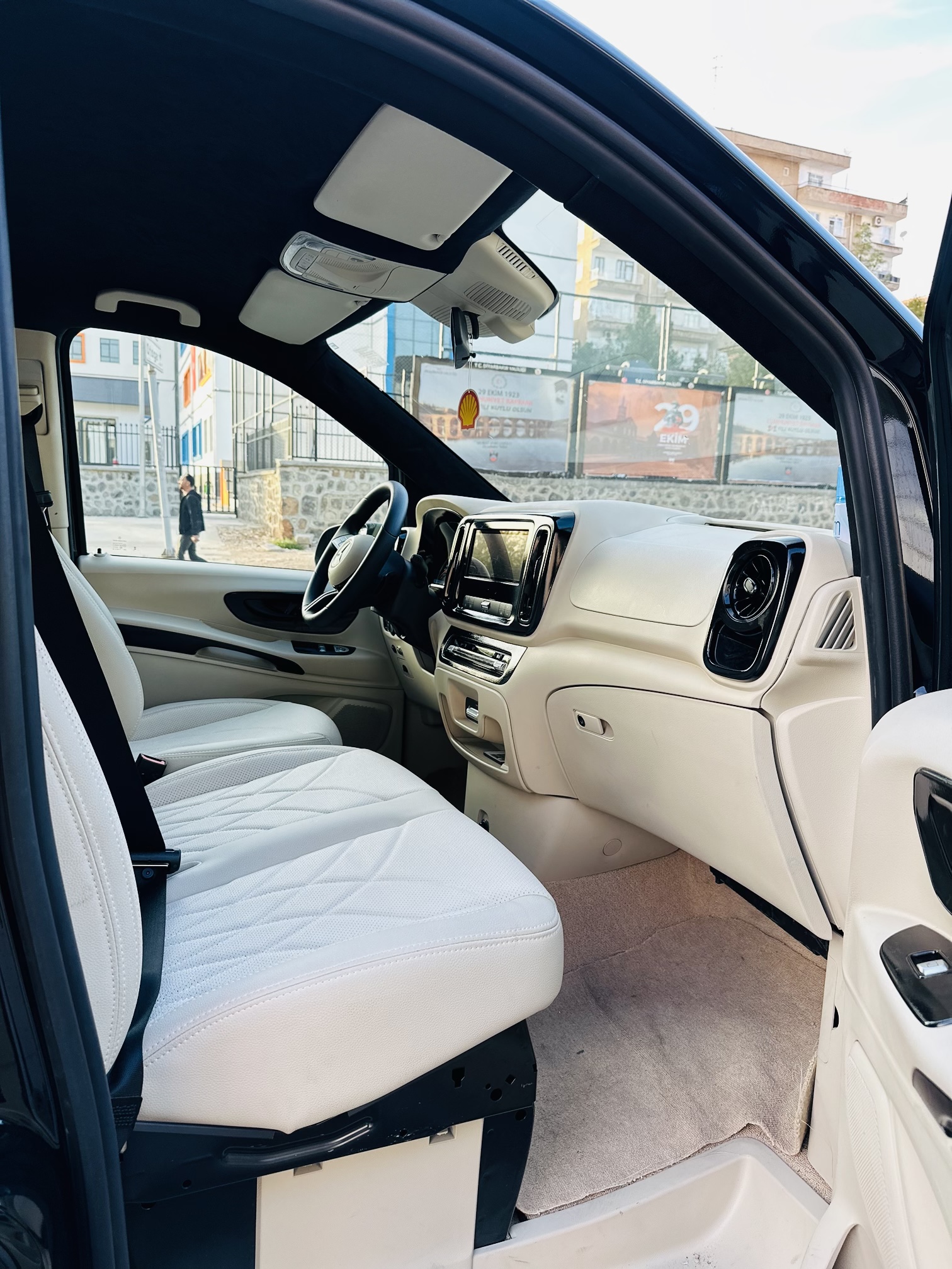 Mercedes Vito VIP