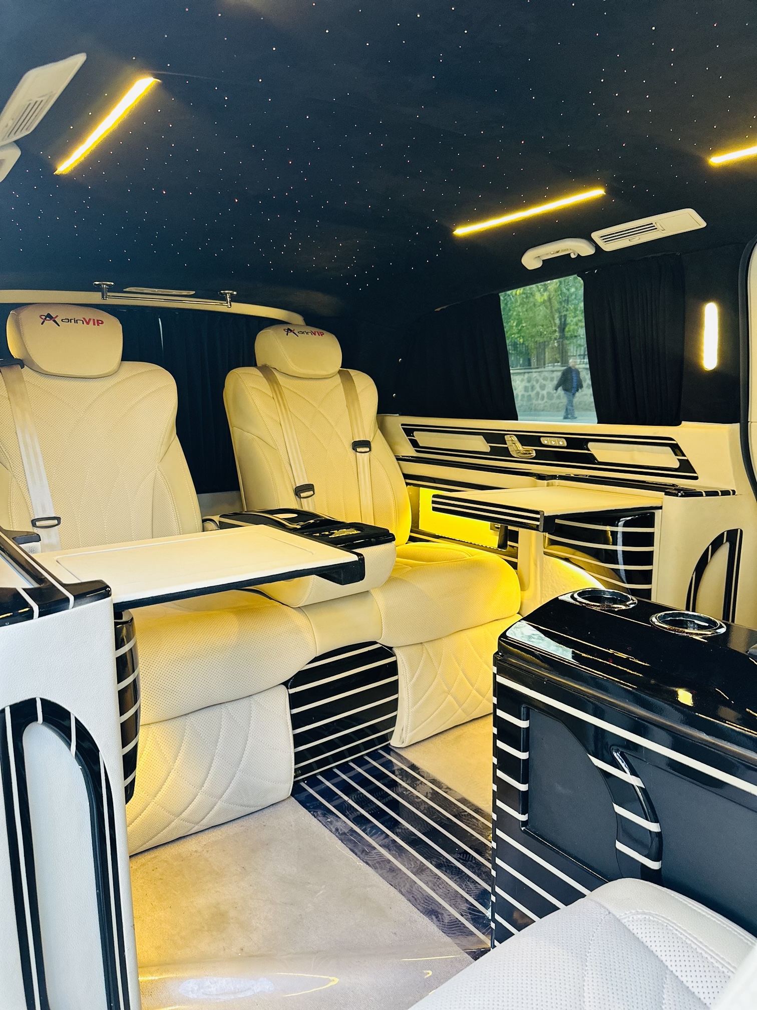 Mercedes Vito VIP