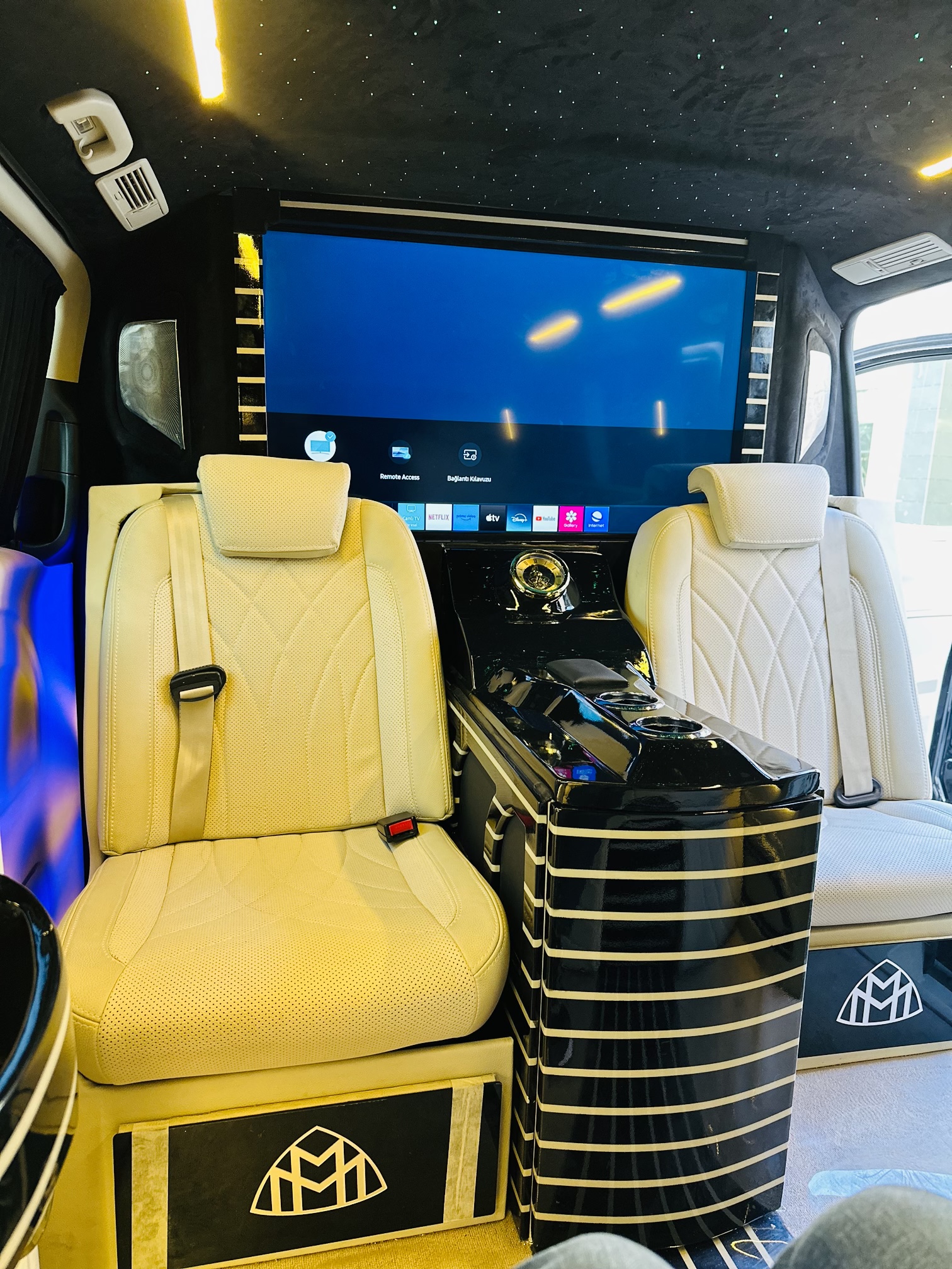 Mercedes Vito VIP